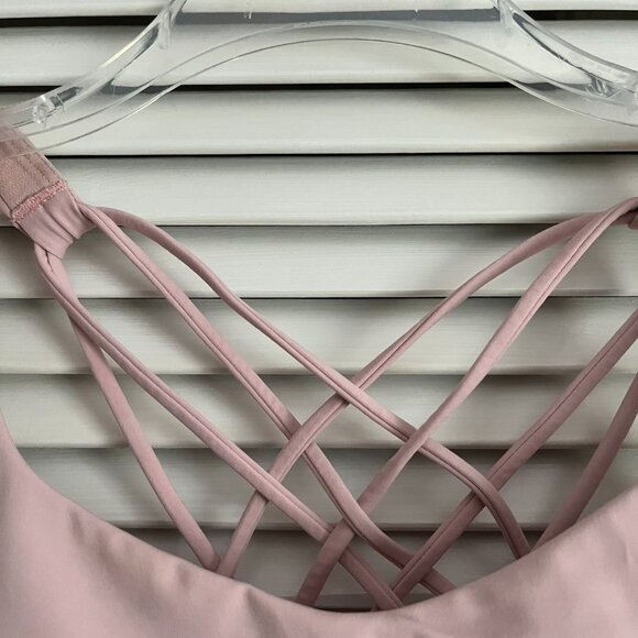 Lululemon Free To Be Bra (Wild) pink size 8 rare - Picture 2 of 9